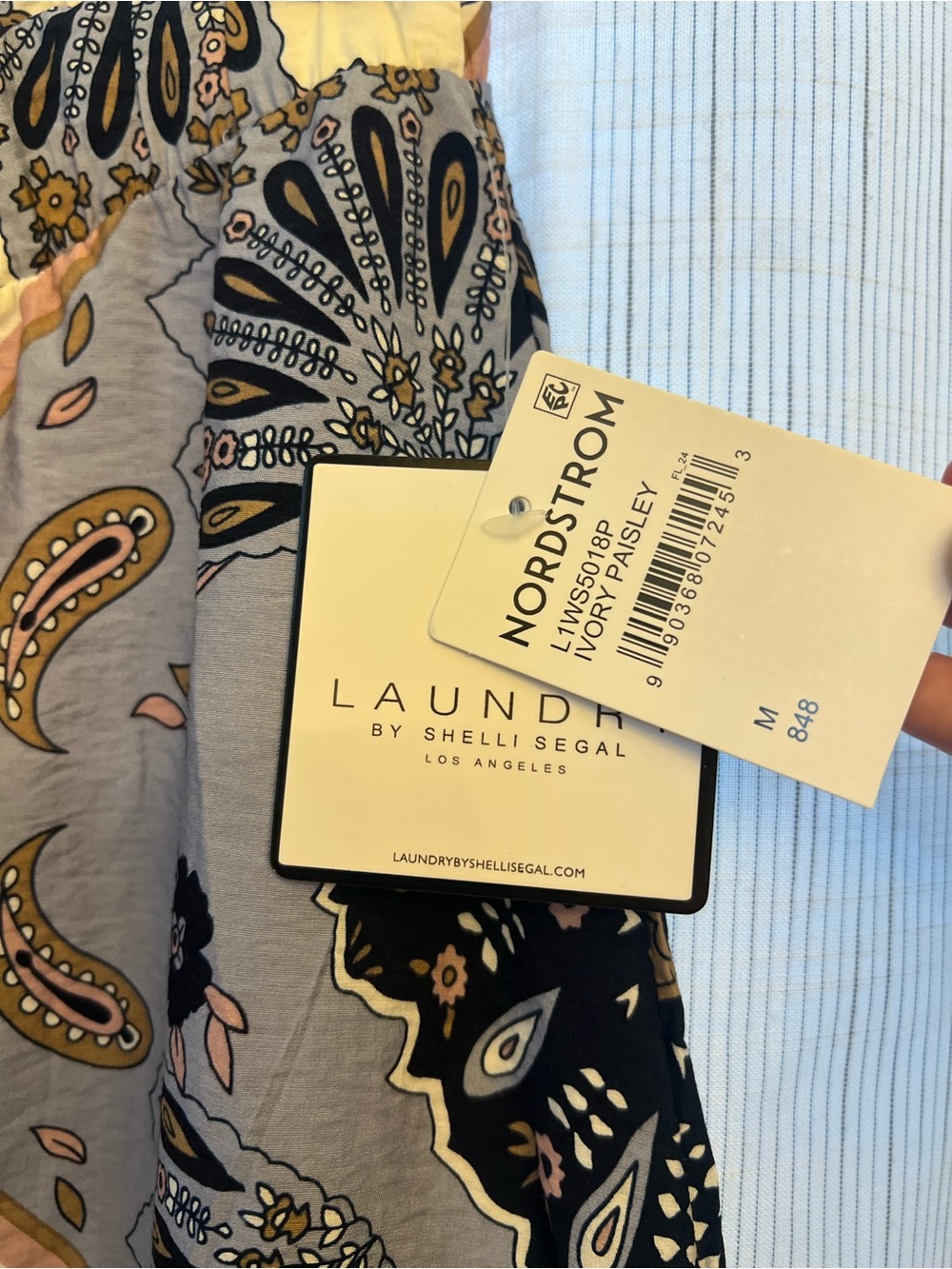 Nordstrom Skirt! Unique paisley/abstract pattern and so soft! - Picture 6 of 6